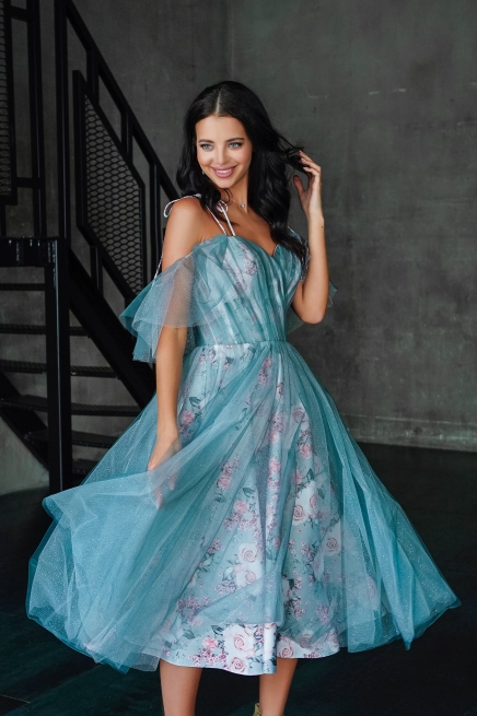 Вечернее платье на выпускной 